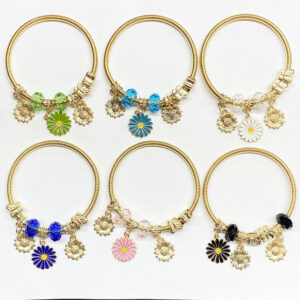 BRC8557 ASST Floral Charm Adjustable Beaded Bracelets (12pcs)