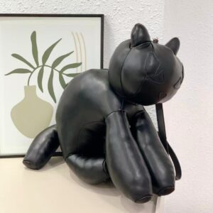 26312 BK Cushion Cat Statement Bag